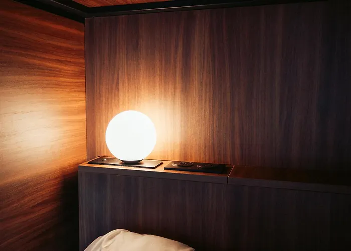 Hostel Jost Gare St Jean *