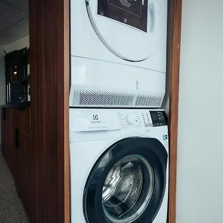 Jost Gare St Jean Hostel Bordeaux